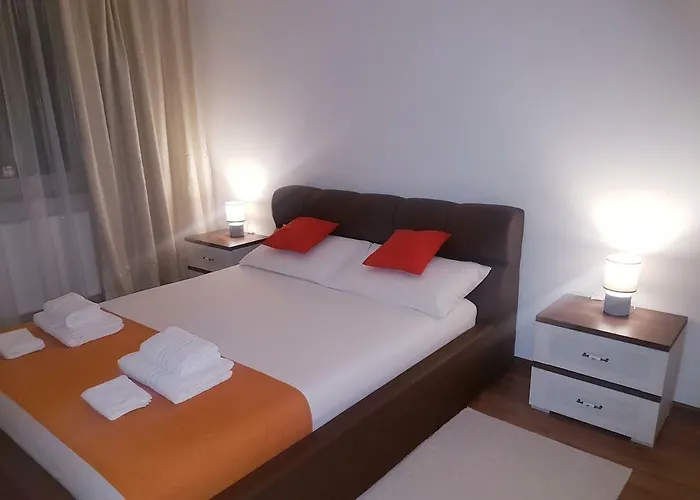 Dream - West Apartment *