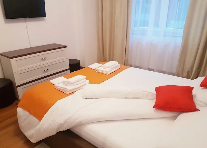 Apartment Dream - West